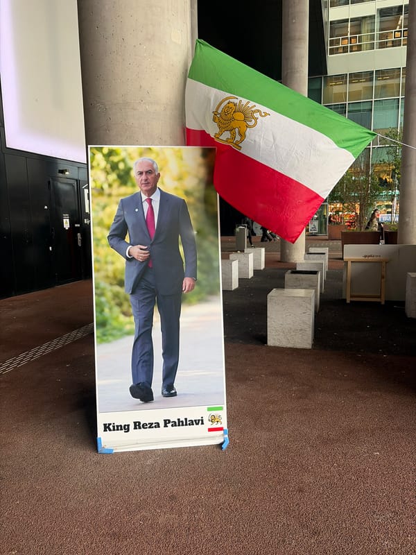 Iranian flag displayed in public square, The Hague
