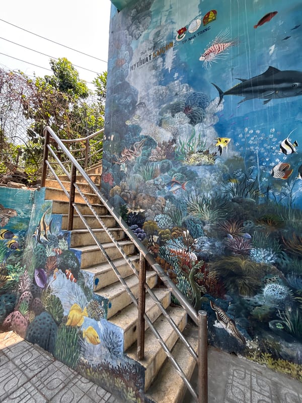 Early morning street life documented across Bắc Nha Trang