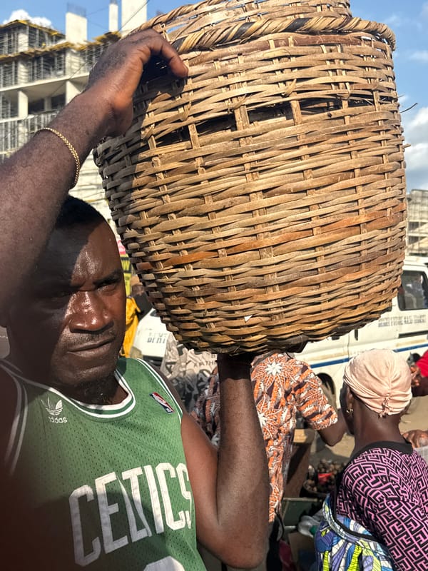 Street vendors and market activity in Owerri, Nigeria