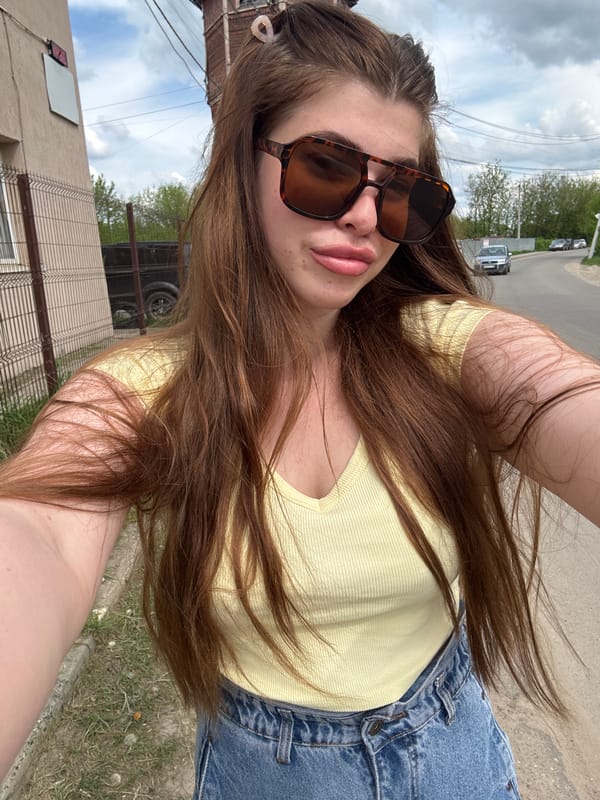 Woman takes selfies, photographs baby with dandelion in Russia