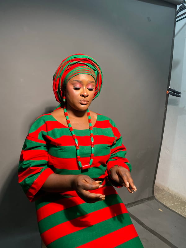 Traditional Nigerian portrait session captured in Gura Top studio