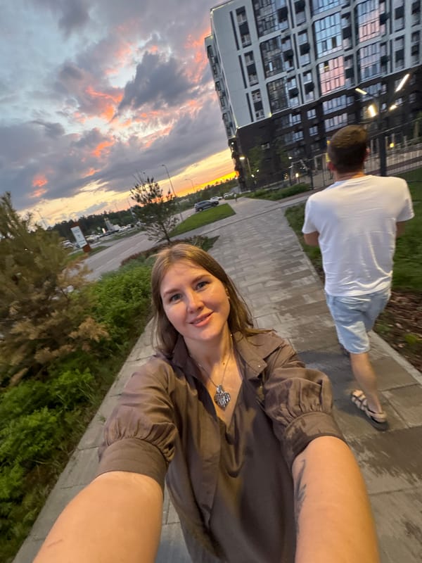 Evening photo session documented across Perm, Russia locations