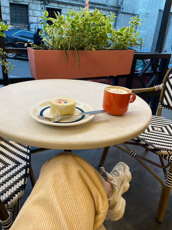 Afternoon stroll through Tbilisi streets ends with coffee break