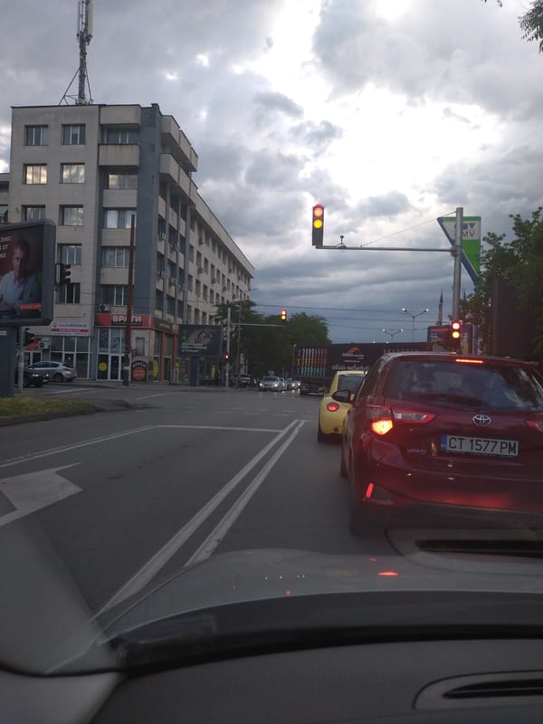 Witness documents everyday scenes around Stara Zagora on overcast afternoon