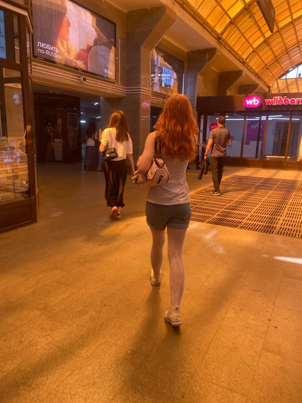 Morning commuter activity documented at Kazan metro station