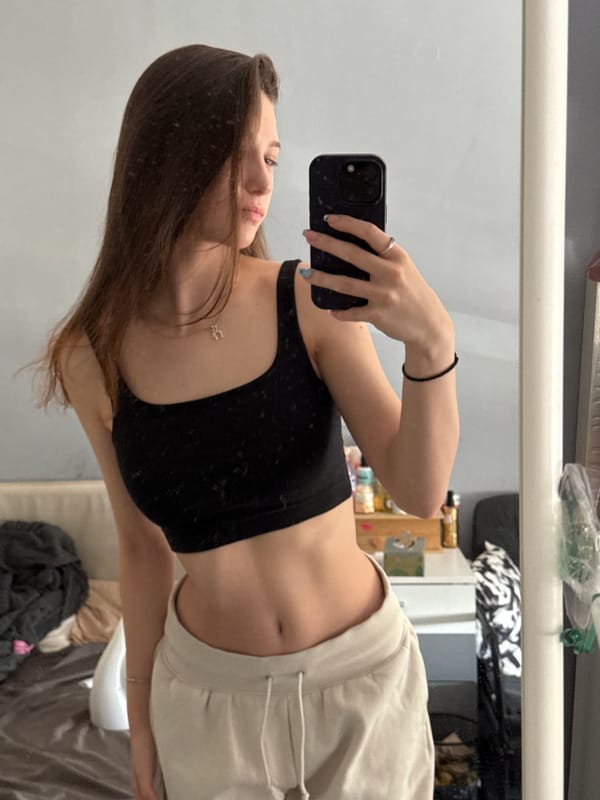Sofia woman documents morning routine through selfies and home photos