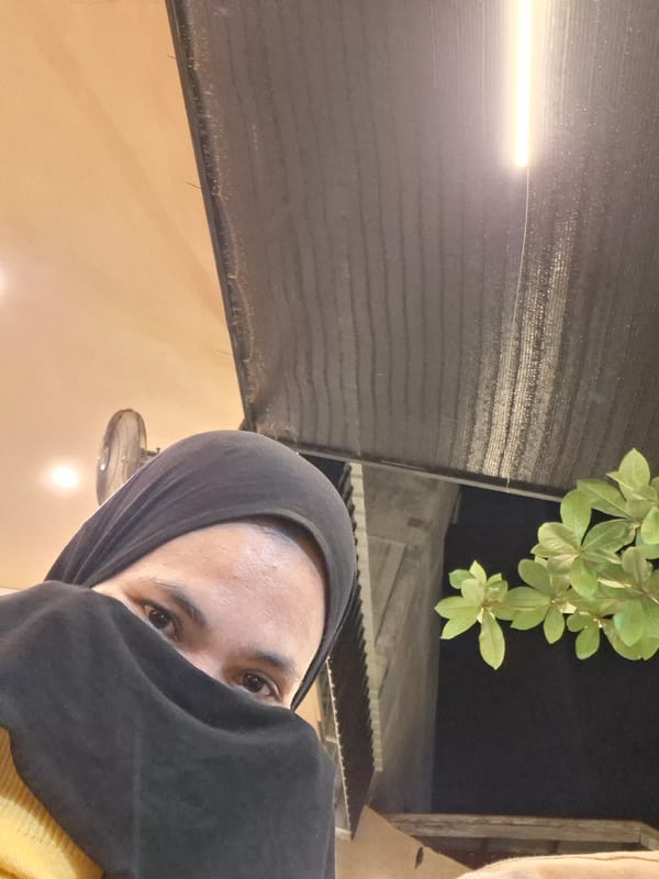 Afternoon cafe scenes documented in Lhokseumawe, Indonesia