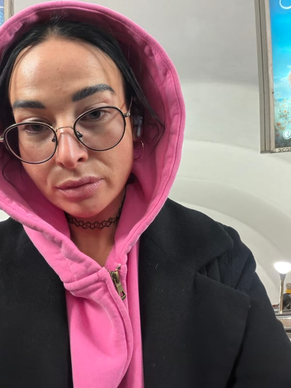 Woman documents daily activities across Saint Petersburg locations
