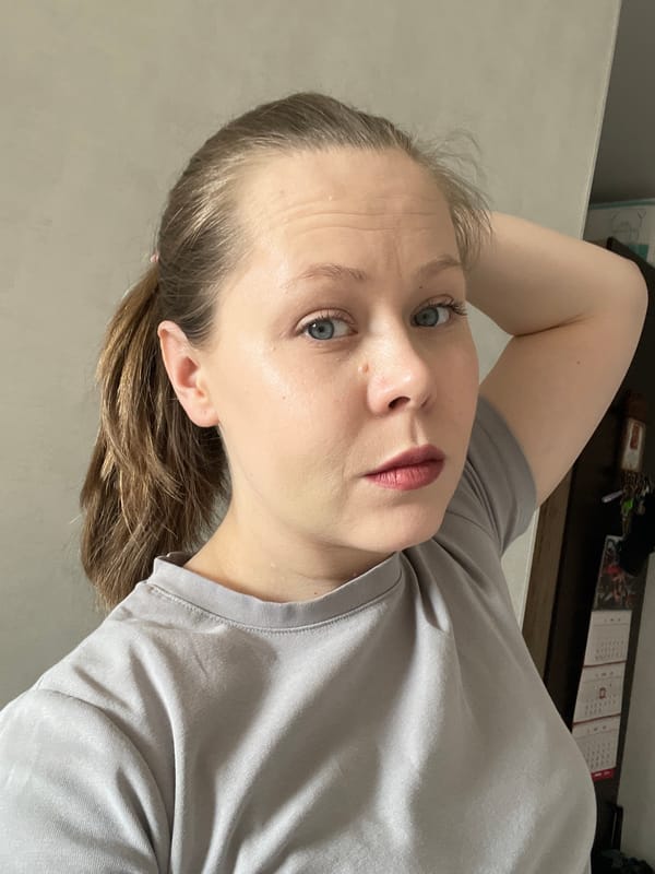 Woman takes multiple self-portraits in Chaikovsky, Russia