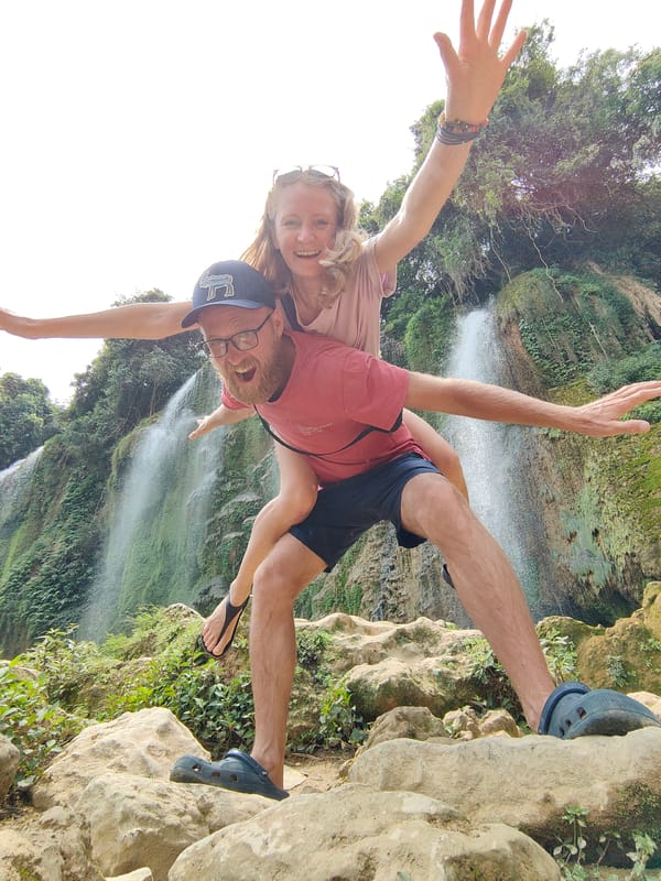 Tourists visit Ban Gioc Waterfall at China-Vietnam border