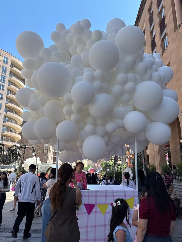 White balloon festival draws families to central Yerevan streets