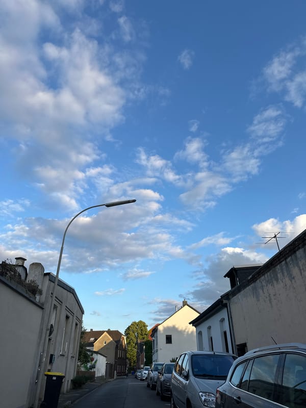 Krefeld street scene on a bright July afternoon