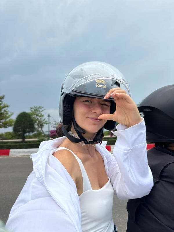 Motorbike moments on the streets of Mũi Né