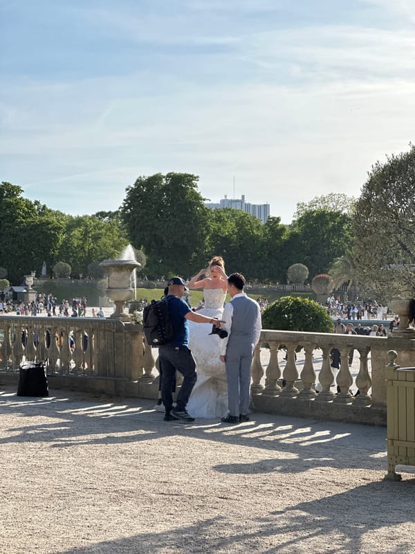 Wedding photoshoot captured at Luxembourg Gardens in Paris