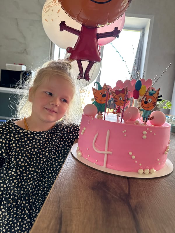 Pink polka dot birthday cake moment in Ферма, Russia