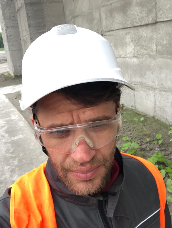 On-site PPE selfies at an industrial facility in Slantsy, Russia