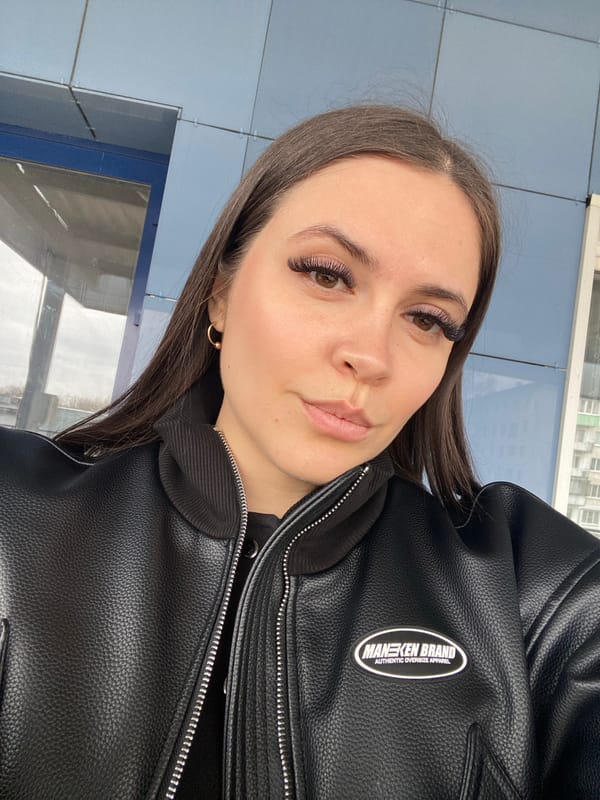 Daily life documented in Chaikovsky through selfies and candid moments