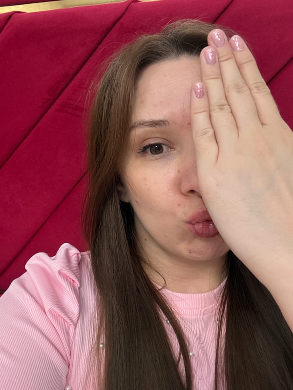 Cats at home in Zasechnoye, with a casual selfie