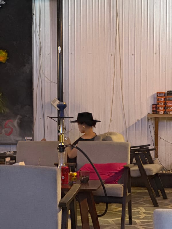Bar and hookah lounge activity captured in Đà Nẵng
