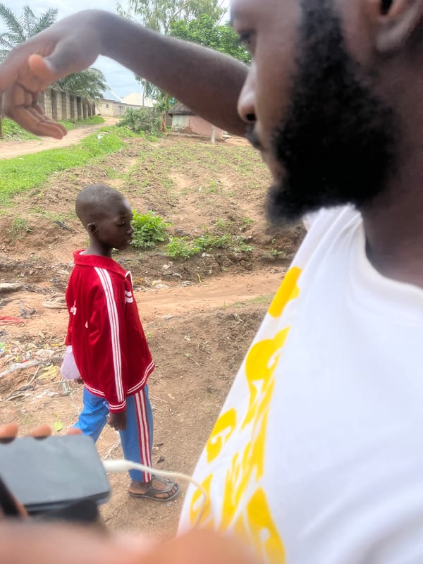 Walking tour through Jalingo residential neighborhood streets