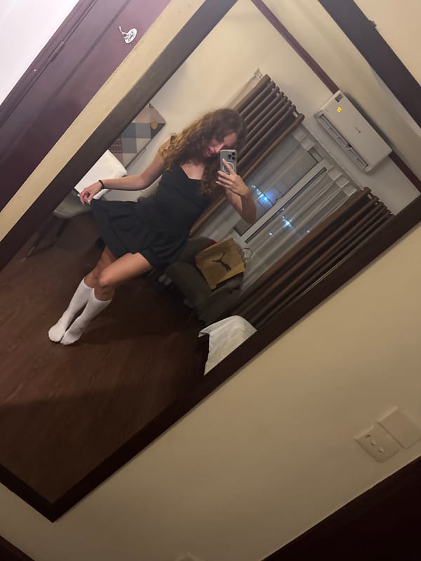 Mirror and elevator selfies in a Hà Nội interior