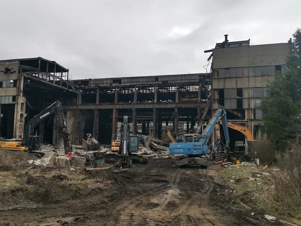 Industrial building demolition underway in Zhivkovo, Bulgaria