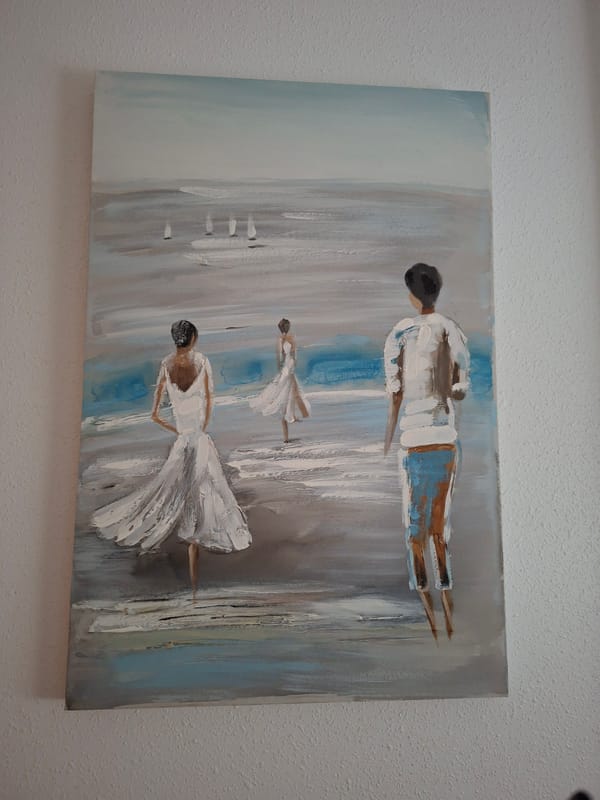 Street scenes and paintings on a sunny afternoon in Torrevieja