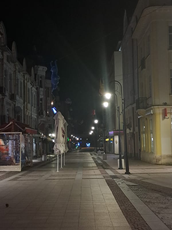 Nighttime street scene captured in Gabrovo, Bulgaria