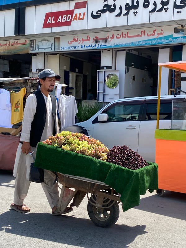 Everyday street life on a busy Kandahar road