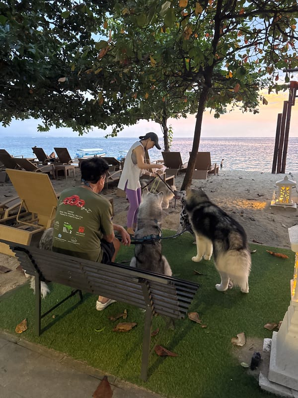 Beachside wedding reception held in Denpasar, Indonesia