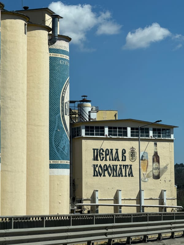 Traffic stop observed near former brewery in Veliko Tarnovo