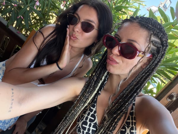 Lunch and selfies at a beachside spot in Sinemorets
