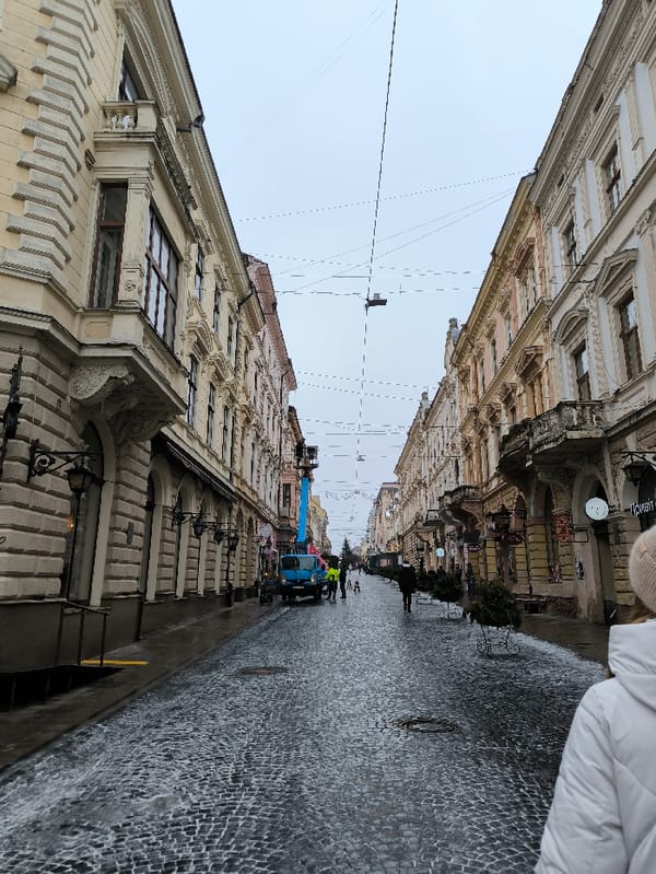 Winter day documented across historic Chernivtsi, Ukraine streets