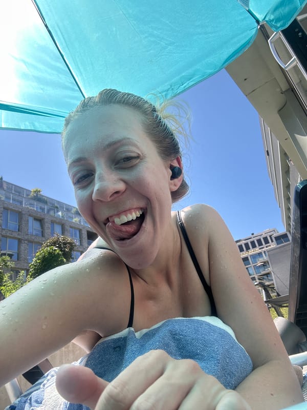 Beating the Amsterdam summer heat on a backyard terrace