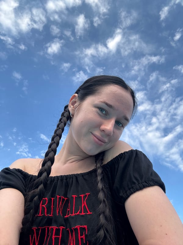 Sunny afternoon selfies at an outdoor pool in Prokopyevsk
