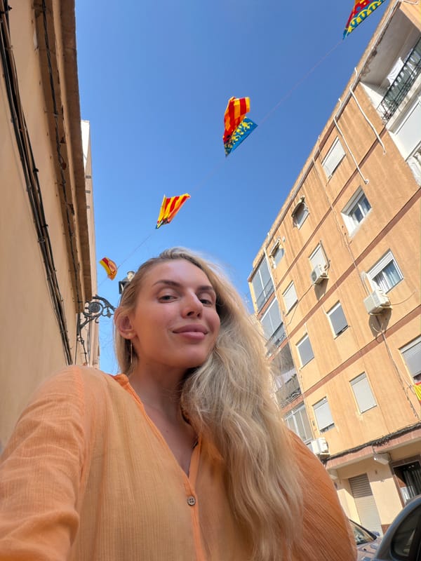 Afternoon selfies in Benimàmet-Beniferri, Valencia