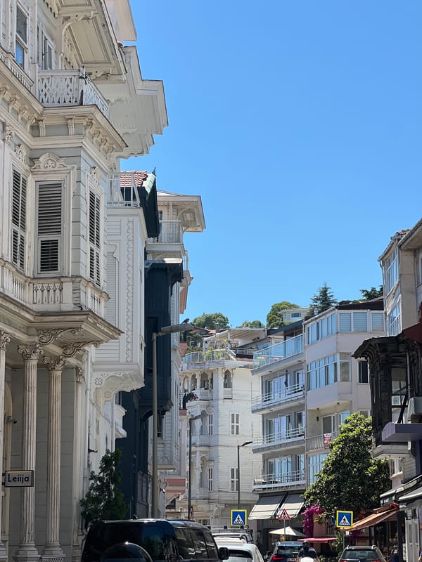 Morning around Beşiktaş: streets, waterfront, and a glass of çay