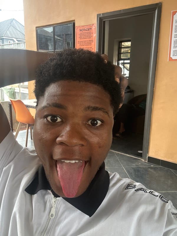 Young people document daily life through selfies in Ihiagwa