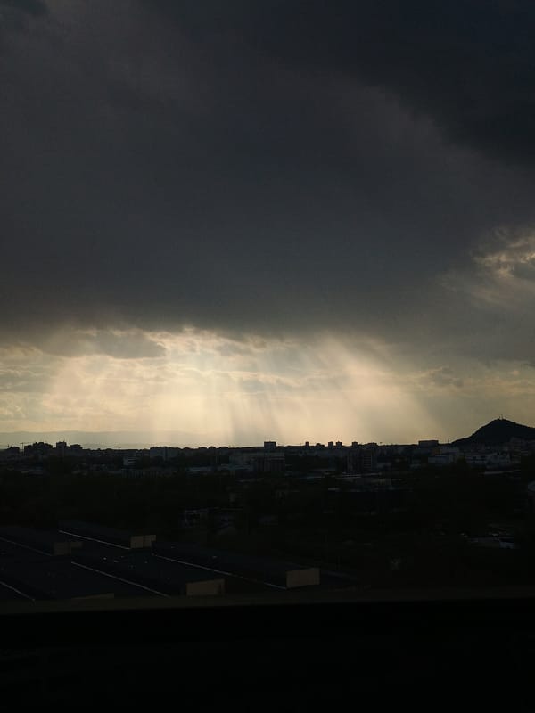 Dramatic storm clouds and sunlight displays documented across Plovdiv