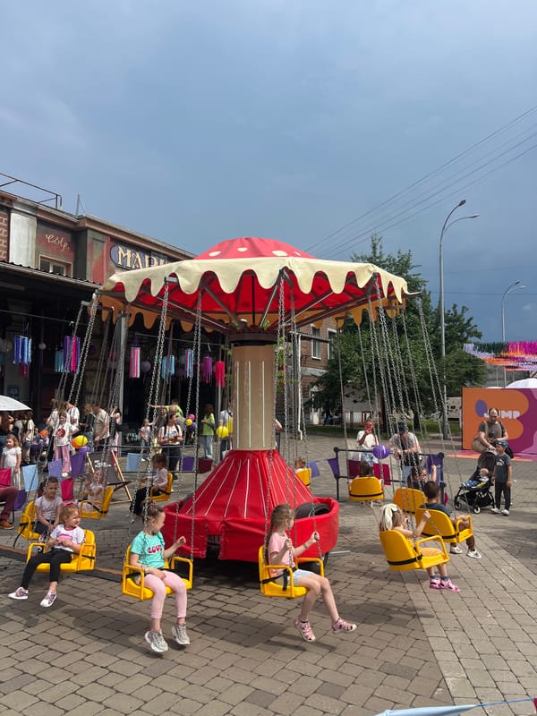 Jumpalooza children's festival operates at Kyiv art venue