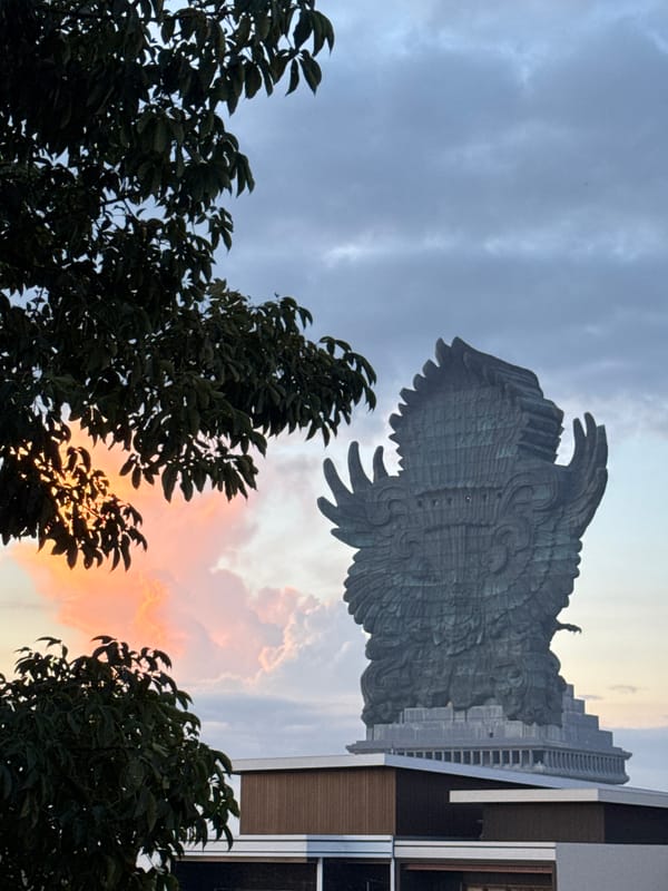 Visitor captures sunrise scenes at Balinese resort in Kuta Selatan