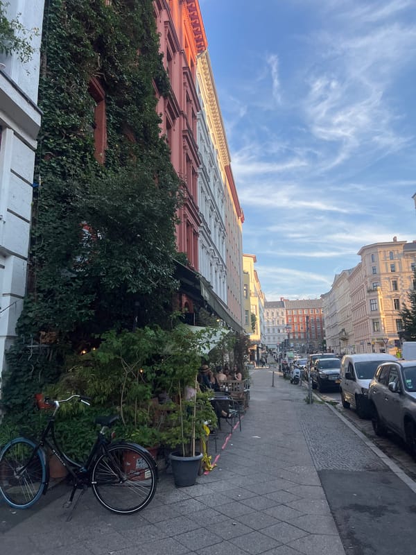 Prenzlauer Berg street life on a warm July afternoon