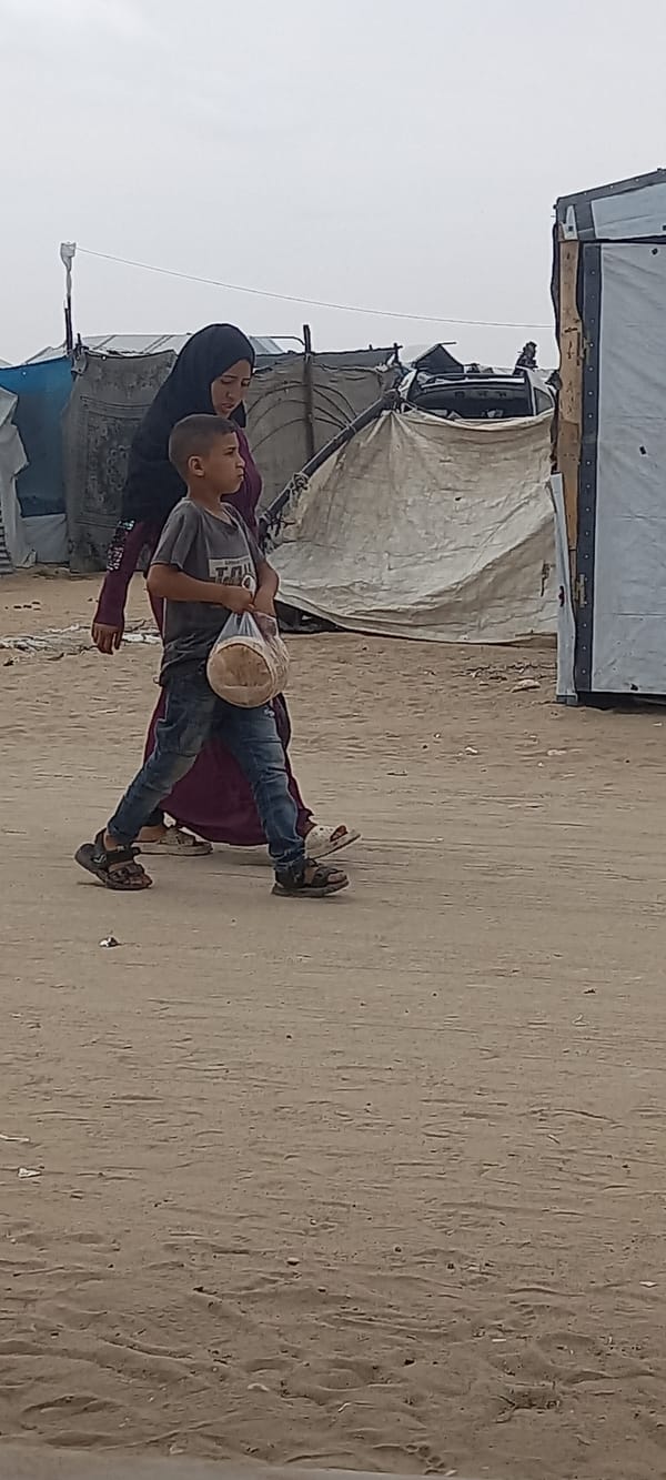 Daily life continues in Khan Yunis amid makeshift settlements