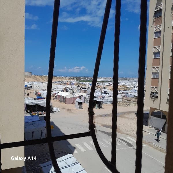 Witness documents destruction, temporary settlements in Khan Yunis