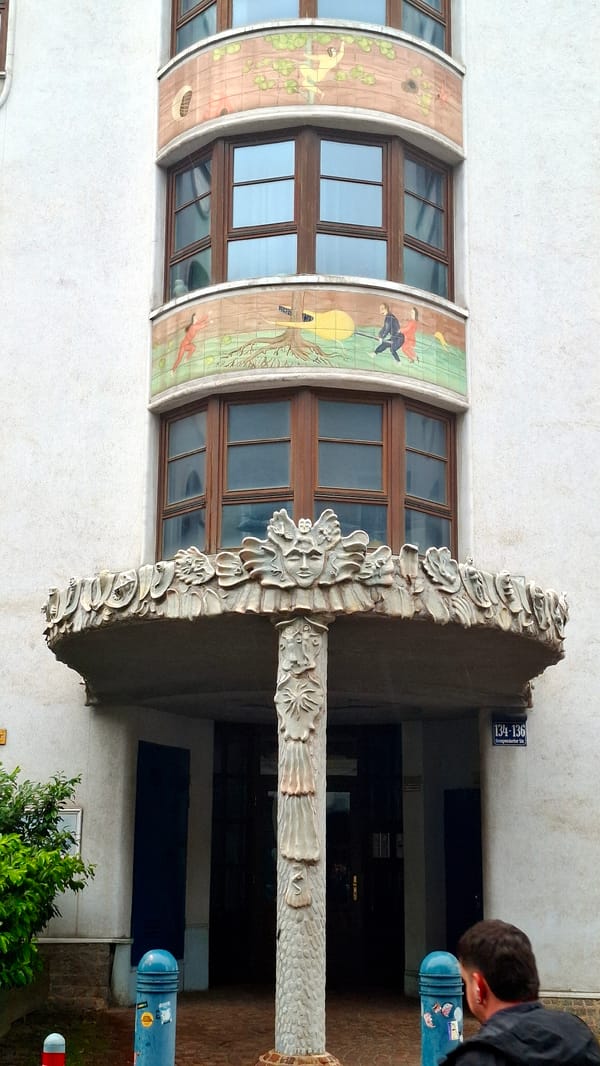 Vienna building facade documented by witness