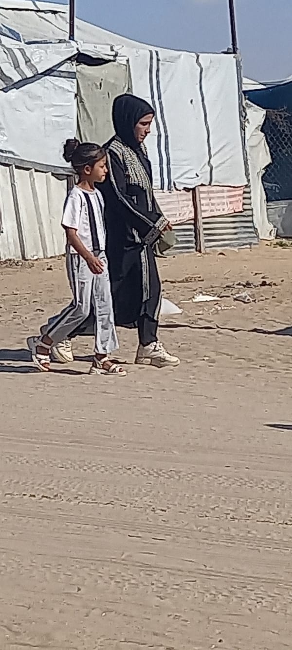 Daily life documented in Khan Yunis displacement camp