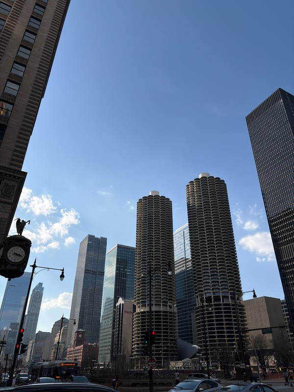 Evening street scenes capture downtown Chicago's iconic towers