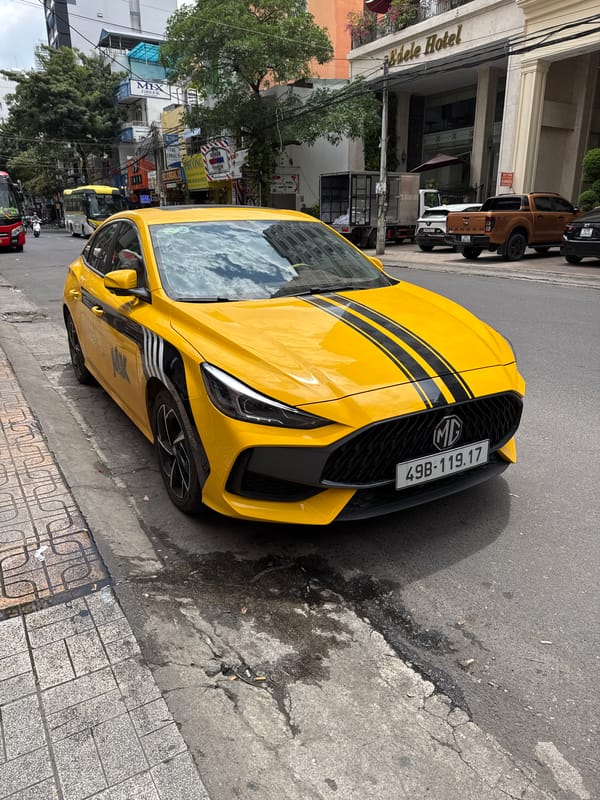 Everyday street life across a few blocks of Nha Trang