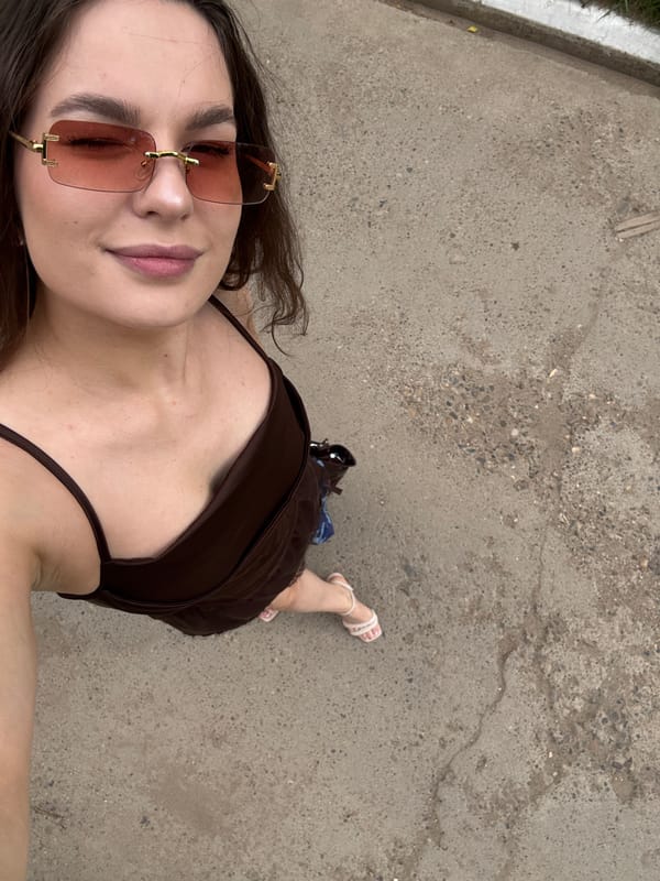 Selfies and aquarium visits in Chaikovsky, Russia