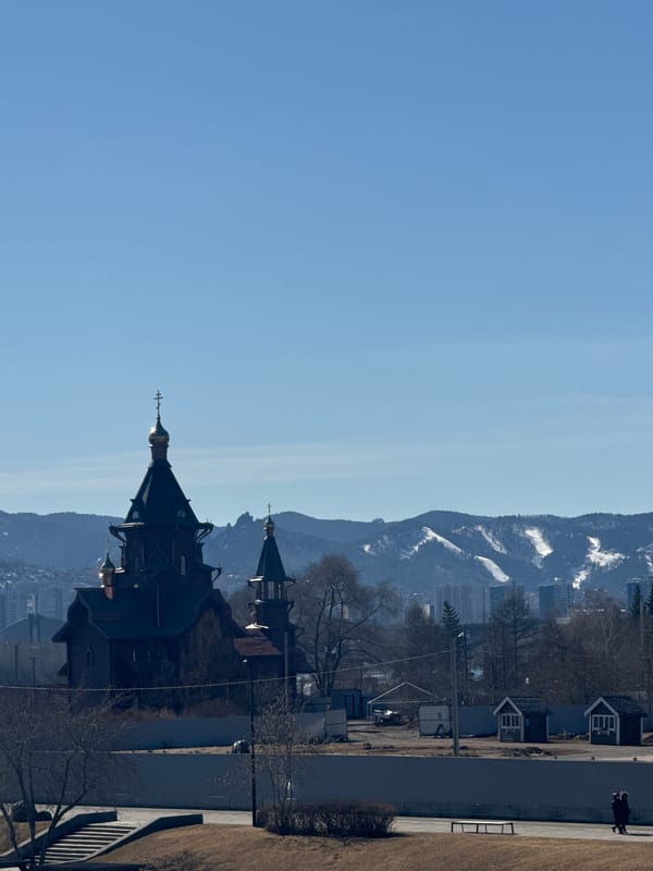 Morning breakfast and city scenes documented in Krasnoyarsk